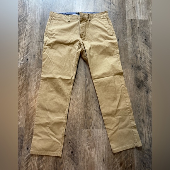 Banana Republic Other - Banana Republic Light Khaki Chinos with Straight Leg Design